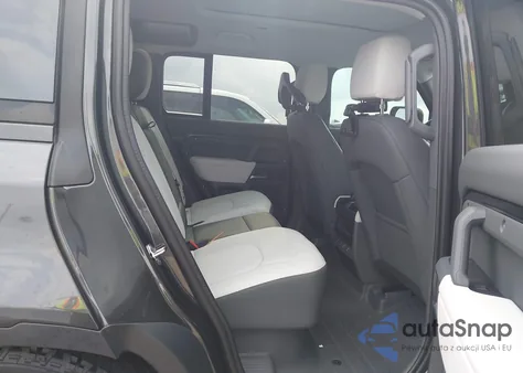 2026 Land Rover Defender P300 S from USA, damaged, VIN SALEJ7EX3T2487553